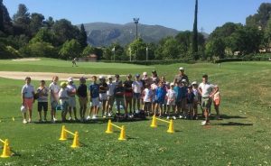 Vacances scolaires : stages de golf junior à Marseille - Open Golf Club