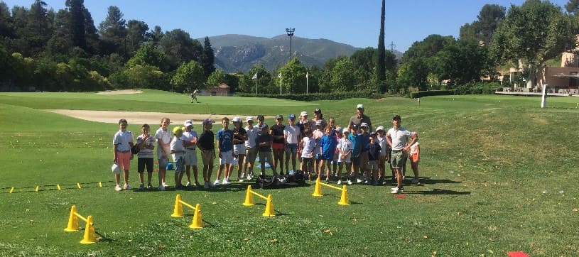 Ecole de golf - stage de golf junior Marseille