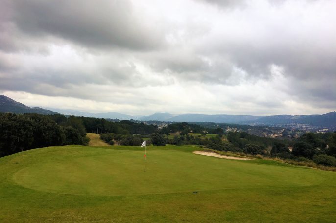 Golf-Bastide de-la-Salette,-parcours-de-golf-18-trous-à-Marseille | trou 2