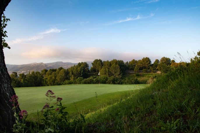 Golf-Bastide de-la-Salette,-parcours-de-golf-18-trous-à-Marseille | trou 5