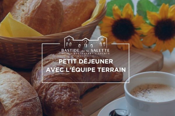 Petit déjeuner avec l'équipe terrain