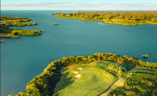 The Bay Club at Anahita